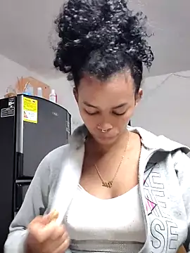 shenna brunette online show from March 10, 3:17 pm