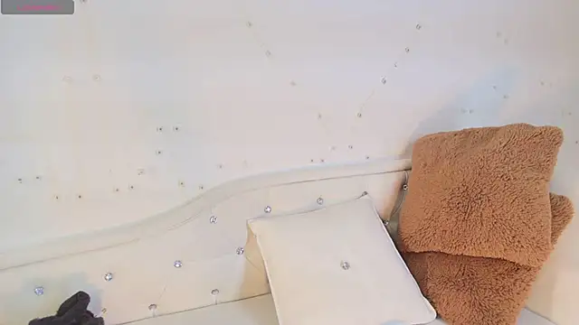 Jessica Beltrann online show from March 6, 7:32 pm