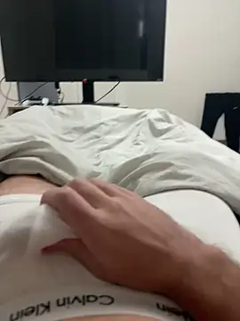 Snapshot of hrnylad_55 chatting on January 15, 9:18 pm hrnylad 55 online show from January 15, 9:18 pm