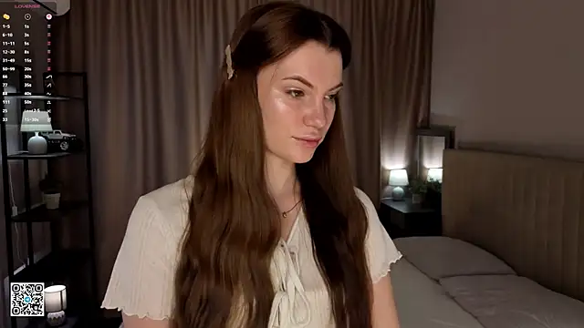 LaveraMeling online show from March 20, 4:39 am