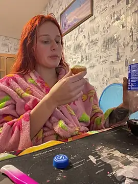 Lily Viola online show from March 2, 5:09 pm