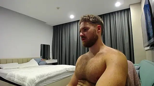 Snapshot of LorenzoLux chatting on March 26, 2:00 pm LorenzoLux online show from March 26, 2:00 pm