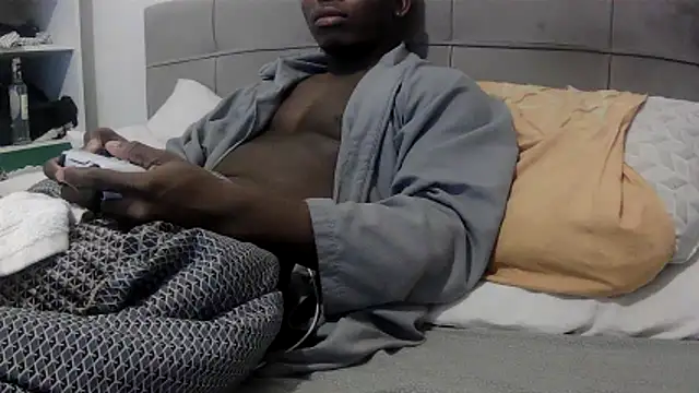 Snapshot of Bigchocco chatting on February 19, 4:25 pm Bigchocco online show from February 19, 4:25 pm