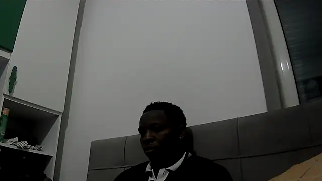 Snapshot of Bigchocco chatting on February 21, 8:10 pm Bigchocco online show from February 21, 8:10 pm