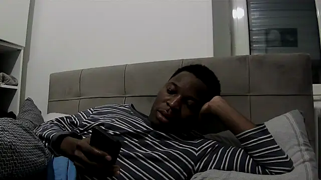 Snapshot of Bigchocco chatting on March 12, 3:34 am Bigchocco online show from March 12, 3:34 am