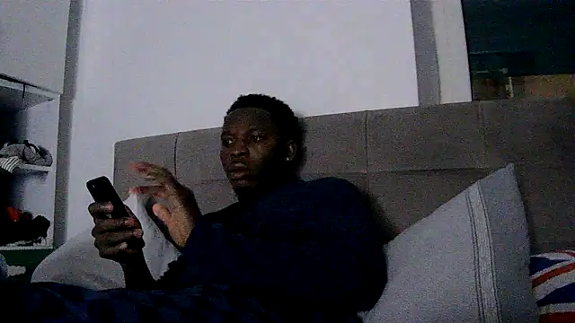 Snapshot of Bigchocco chatting on March 13, 10:27 pm Bigchocco online show from March 13, 10:27 pm