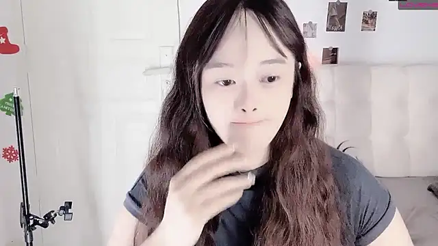 sunny-ly online show from May 11, 5:32 pm