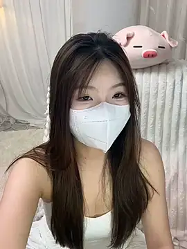  xiaoxinxin  online show from May 11, 1:50 pm