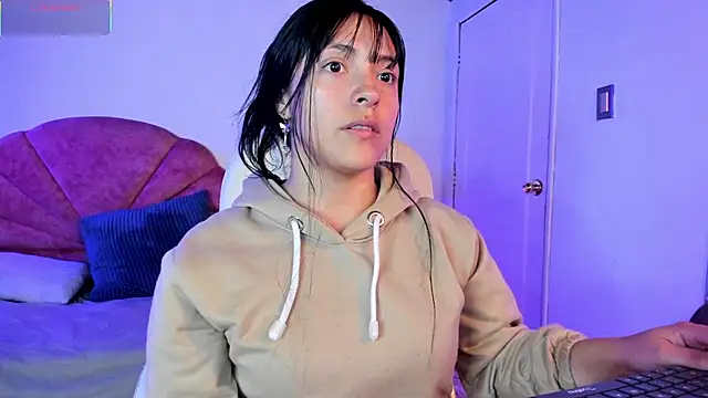  ttaylor  online show from March 6, 12:56 pm