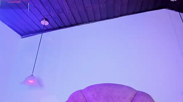  ttaylor  online show from April 9, 4:01 am