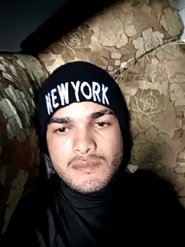 Snapshot of Fernandocj_ chatting on January 16, 5:39 pm Fernandocj online show from January 16, 5:39 pm