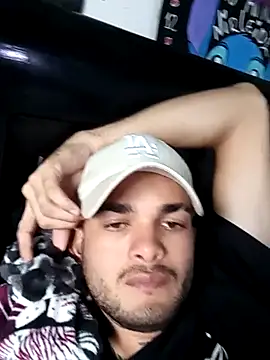 Snapshot of Fernandocj_ chatting on January 19, 4:22 pm Fernandocj online show from January 19, 4:22 pm