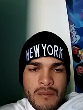 Snapshot of Fernandocj_ chatting on February 5, 2:54 pm Fernandocj online show from February 5, 2:54 pm