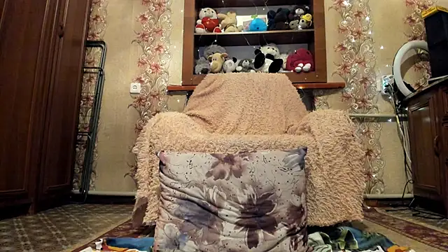 Snapshot of __Fistashka__ chatting on February 7, 1:59 pm Fistashka online show from February 7, 1:59 pm