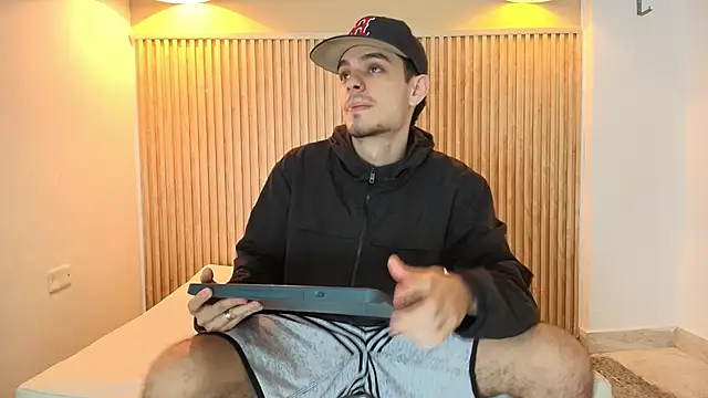 IM BULL online show from February 5, 1:16 pm