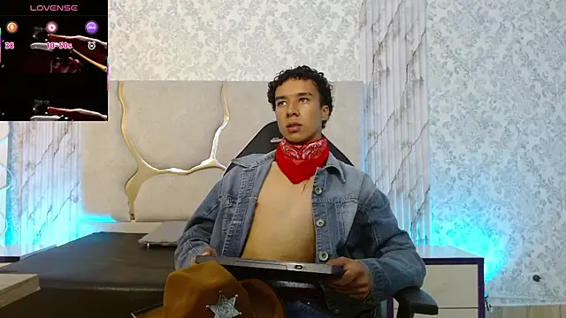 Zayn tay online show from January 12, 7:19 pm