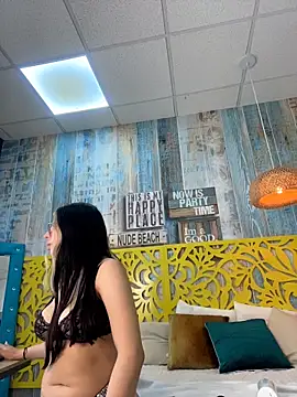 Snapshot of ShyDesireXXX chatting on April 1, 10:51 pm ShyDesireXXX online show from April 1, 10:51 pm