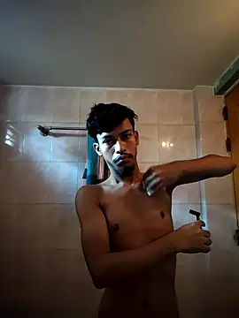 Snapshot of RAKIB5676 chatting on March 8, 8:51 am RAKIB5676 online show from March 8, 8:51 am