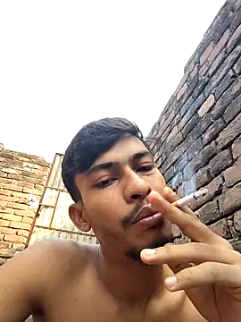 Snapshot of RAKIB5676 chatting on March 27, 10:04 am RAKIB5676 online show from March 27, 10:04 am