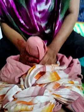 Snapshot of RAKIB5676 chatting on March 28, 4:34 am RAKIB5676 online show from March 28, 4:34 am