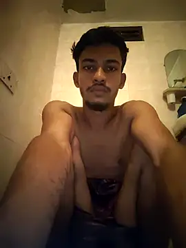 Snapshot of RAKIB5676 chatting on April 3, 5:33 pm RAKIB5676 online show from April 3, 5:33 pm