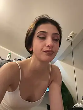 HotKittenx online show from May 14, 11:00 pm