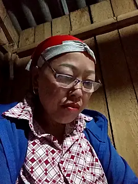 Agnes-baby online show from March 12, 11:00 pm