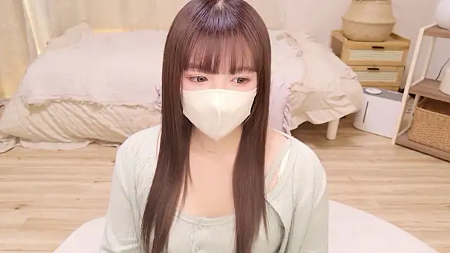 AIKA oO online show from February 12, 3:45 am