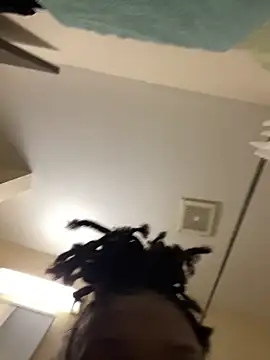 Snapshot of Tookiemomma chatting on March 2, 10:27 pm Tookiemomma online show from March 2, 10:27 pm