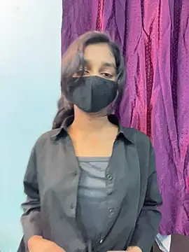 Snapshot of HotxAnamika chatting on February 3, 9:47 am HotxAnamika online show from February 3, 9:47 am