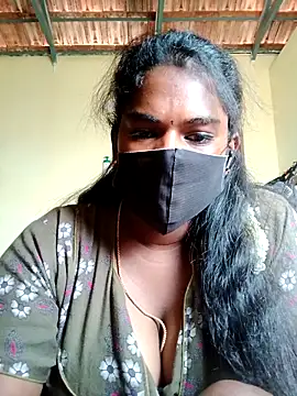 Milky Julia online show from March 21, 5:23 am