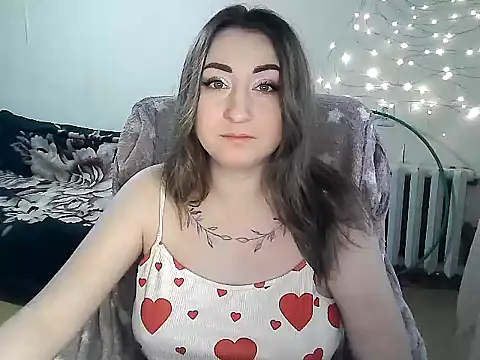 Snapshot of FoxyAnn12 chatting on January 11, 12:32 pm FoxyAnn12 online show from January 11, 12:32 pm