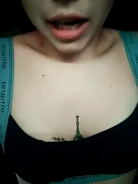 Snapshot of Sexyhanna14 chatting on February 3, 10:26 pm Sexyhanna14 online show from February 3, 10:26 pm