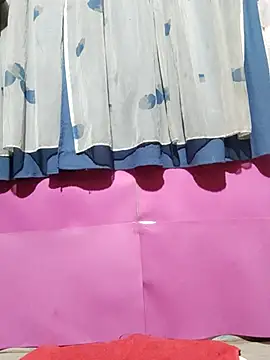 Snapshot of Sexyhanna14 chatting on April 7, 1:39 am Sexyhanna14 online show from April 7, 1:39 am