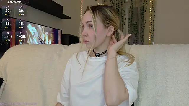 Xxxhoneyxx online show from March 30, 10:22 pm