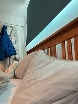 DarkdesireXoX online show from March 14, 4:12 pm