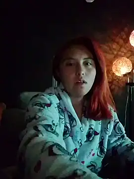 Velvet Moon33 online show from January 16, 8:07 am