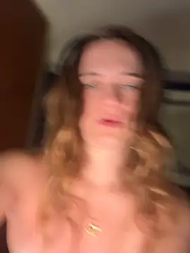 Snapshot of teenyblossom chatting on March 28, 1:22 pm teenyblossom online show from March 28, 1:22 pm