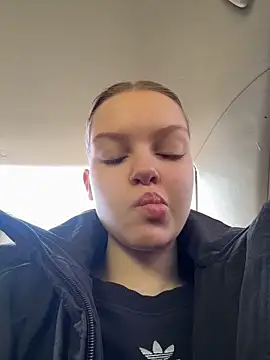 AshleyMur online show from May 22, 6:53 am