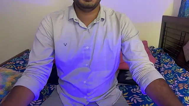 Ruthless guyy online show from March 18, 4:32 pm