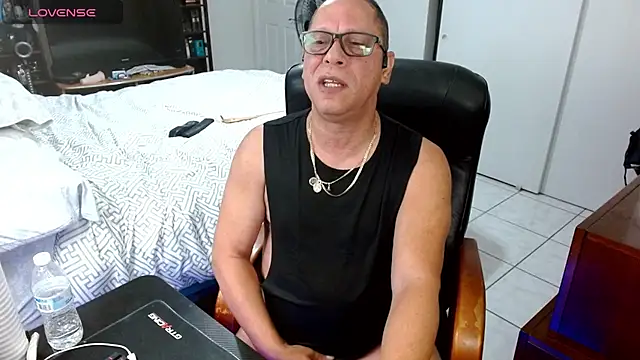 Daddy 1970 online show from March 31, 9:32 am