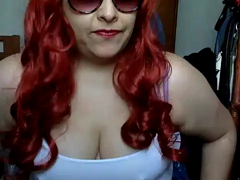 Snapshot of Masked_Muse chatting on February 15, 10:39 pm Masked Muse online show from February 15, 10:39 pm