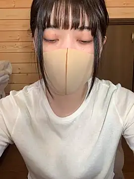 minami room online show from April 2, 5:27 am