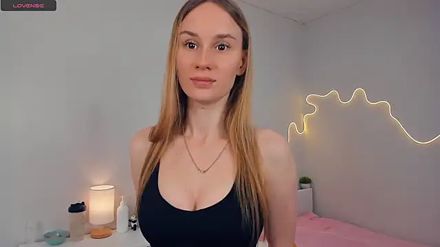 Kirawithvibe online show from May 18, 2:40 am