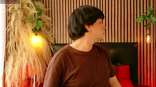 Hiddenhotcake online show from March 3, 6:36 pm