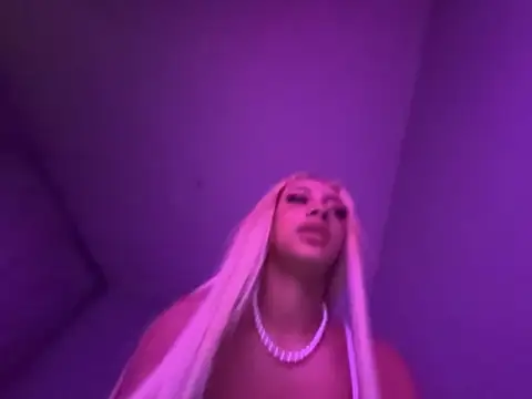 teethelightskinbarbie online show from March 30, 8:43 pm