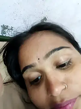 Cute--Aditi online show from January 7, 3:14 pm