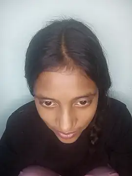 Snapshot of nikita_ranii chatting on June 25, 9:36 am nikita ranii online show from June 25, 9:36 am
