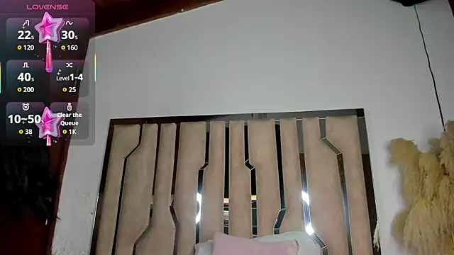 Thalia  Rose online show from January 11, 11:37 am