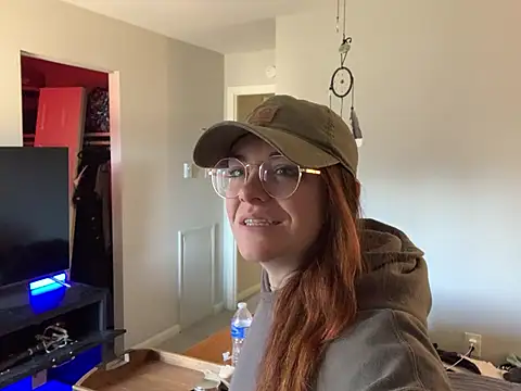 Snapshot of Intothewoodswego chatting on January 12, 5:29 pm Intothewoodswego online show from January 12, 5:29 pm